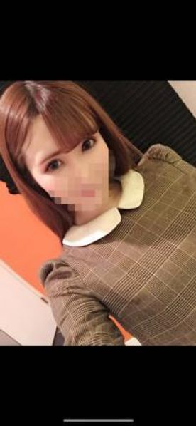 FC2-PPV-1298396-2 [外观/ NTR] 中出上诉！上班在车里做3P的神奶婊子！出轨了和 Oniden 来自前杨男友！吃完药后想在洗脸盆上喝的疯狂狂吃【个人拍摄/未删减】夜爬第二轮奖励视频可用